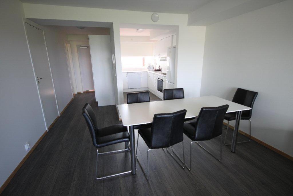 Flotmyrgarden Apartment Hotel 호이예순 외부 사진